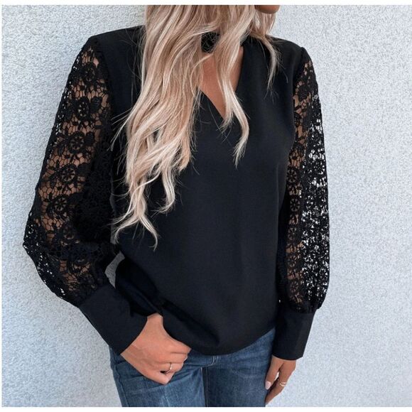 Women’s Black Contrast Lace Sleeve Keyhole Neck Blouse Halter Top Size Small - Picture 5 of 5